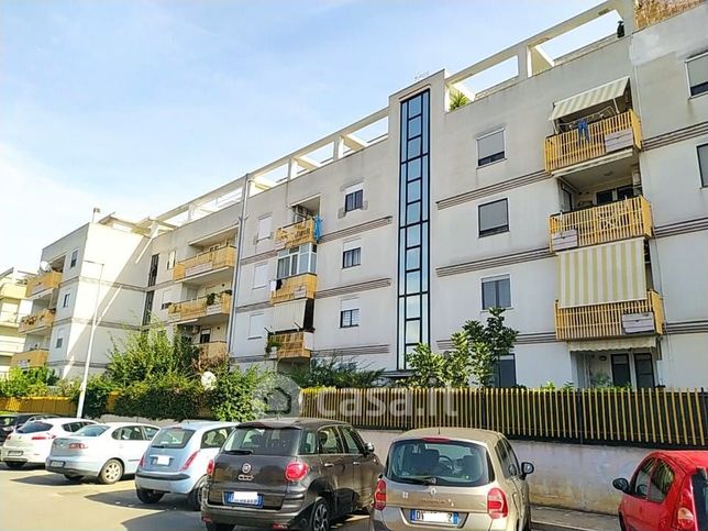 Appartamento in residenziale in Via Monte D'Alba