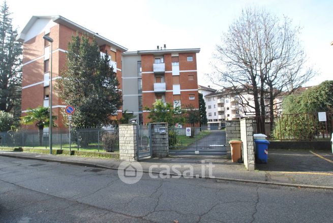 Appartamento in residenziale in Via Fratelli Cairoli 6