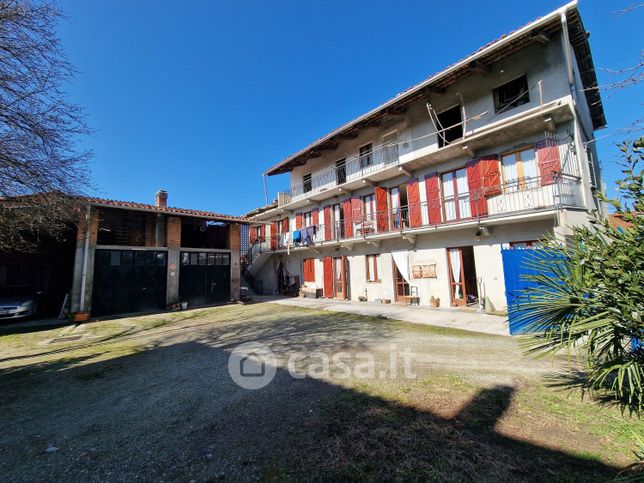 Casa indipendente in residenziale in Via Trento 21