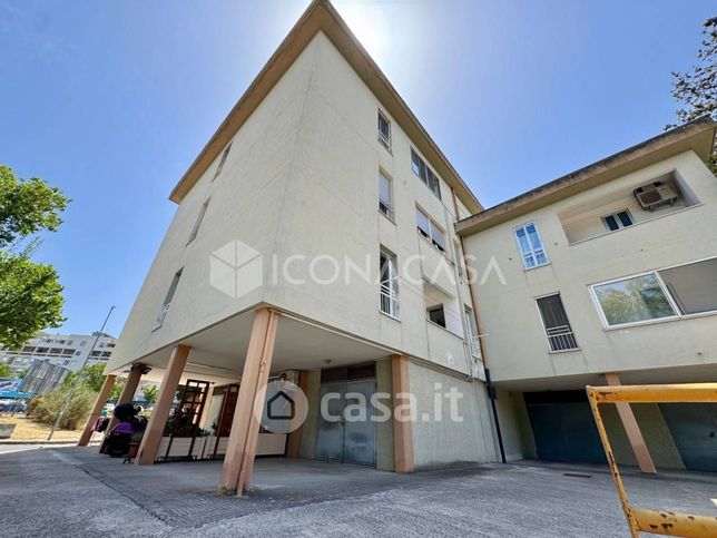 Appartamento in residenziale in Via Ettore Stella