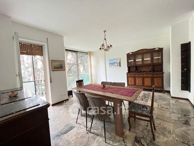 Appartamento in residenziale in Via Ambrogio Alciati