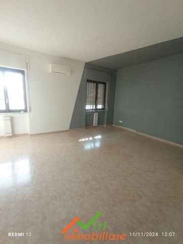 Appartamento in residenziale in Via Terracina