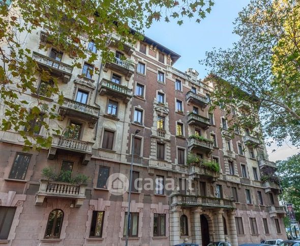 Appartamento in residenziale in Piazza Giuseppe Grandi 4