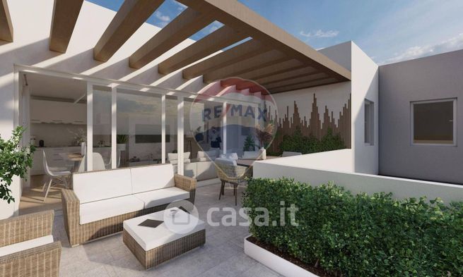 Casa bi/trifamiliare in residenziale in