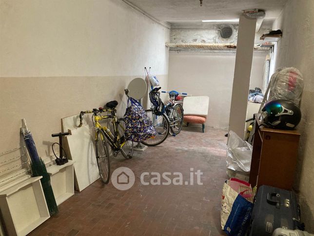 Box/posto auto in residenziale in 