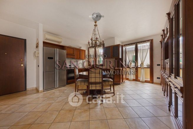 Appartamento in residenziale in Via Cristoforo Colombo 46