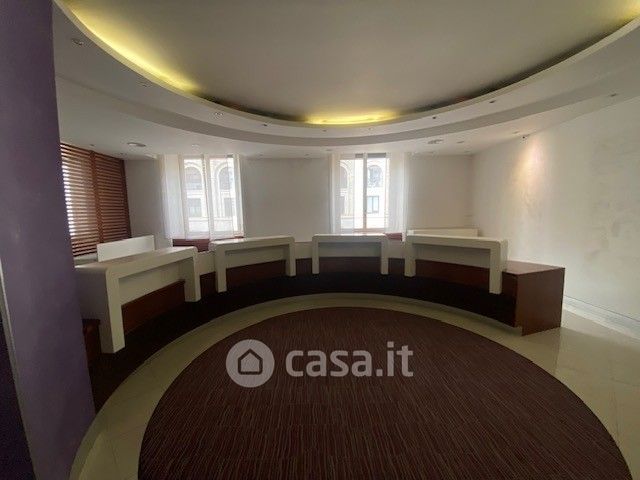 Ufficio in commerciale in Via Barberini