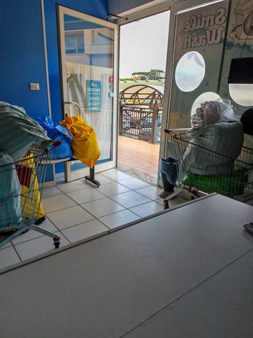 Attivitã /licenza (con o senza mura) in commerciale in Via Cancelliera