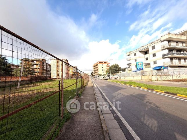 Terreno edificabile in residenziale in Via Orazio De Carlucci