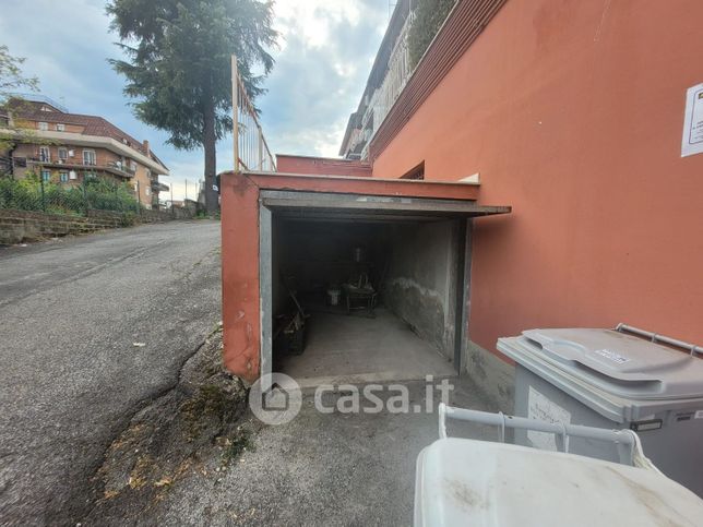 Box/posto auto in residenziale in Via Nomentana 518