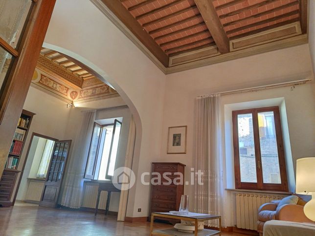 Appartamento in residenziale in Via Pantaneto