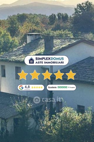 Villa in residenziale in Frazione Montebibico