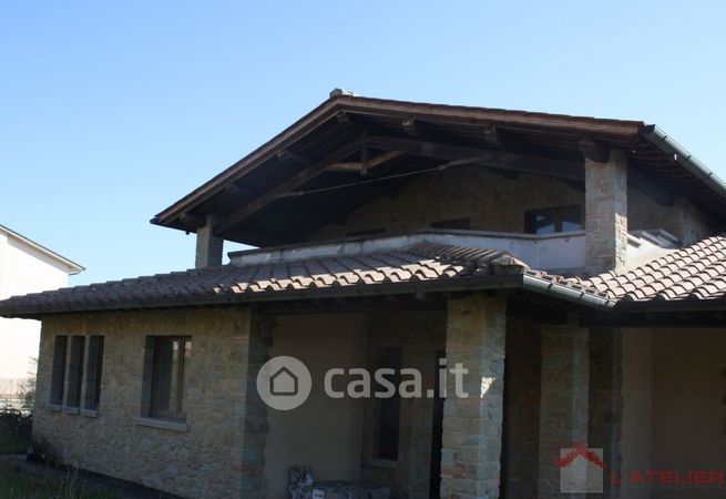 Villa in residenziale in 