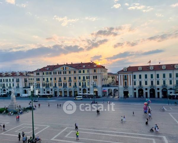 Appartamento in residenziale in Piazza Tancredi Galimberti