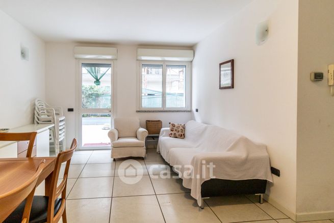 Appartamento in residenziale in Via nino bixio