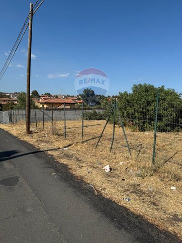 Terreno agricolo in commerciale in Via Bologna 37