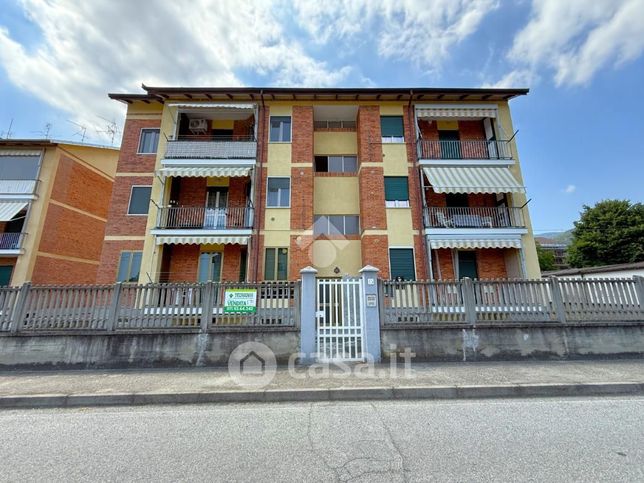 Appartamento in residenziale in Via Martiri della Libertà 13