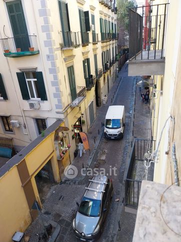 Appartamento in residenziale in Via Carlo Poerio 29