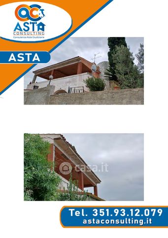 Villa in residenziale in Contrada Miano