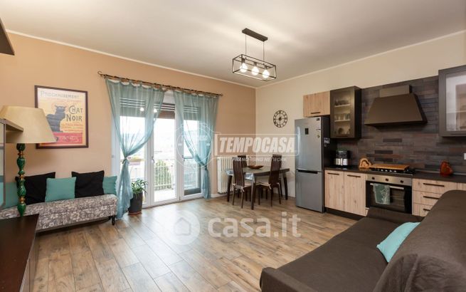 Appartamento in residenziale in Via Pastrengo 41