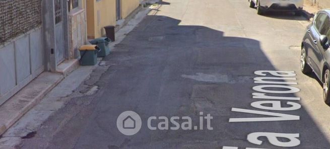 Box/posto auto in residenziale in Via Verona 16