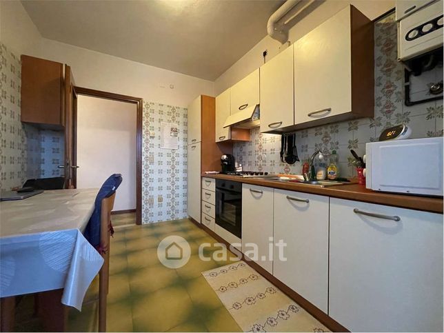 Appartamento in residenziale in Via Edmondo De Amicis