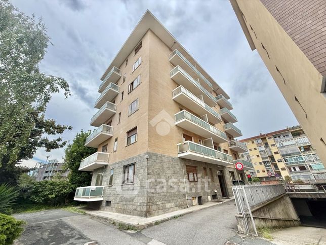 Appartamento in residenziale in Via Pavia 20