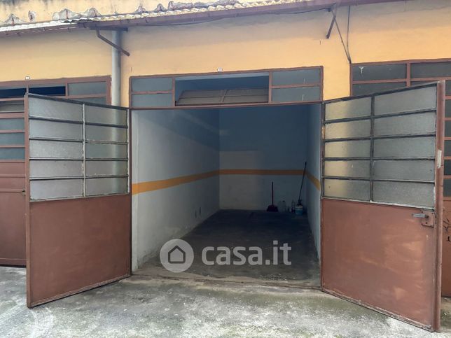 Garage/posto auto in residenziale in Via Vittoria 43