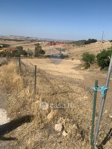Terreno agricolo in commerciale in 