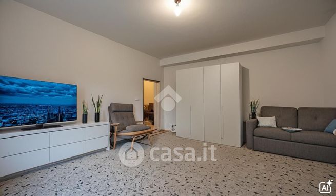 Appartamento in residenziale in Via Palazzolo 11