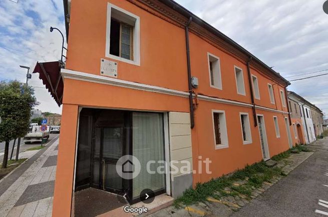 Appartamento in residenziale in Via Roma 58