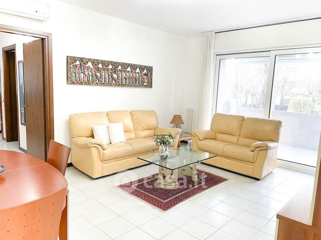 Appartamento in residenziale in Via Cesena 22