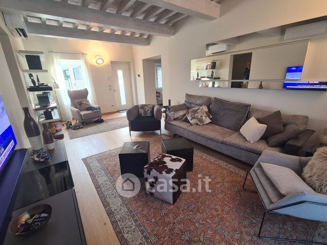 Villetta a schiera in residenziale in Via Roma