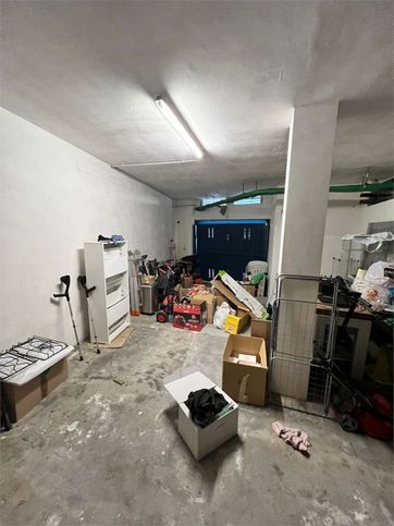 Garage/posto auto in residenziale in Via Donatello