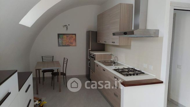 Appartamento in residenziale in Via Abadia 18