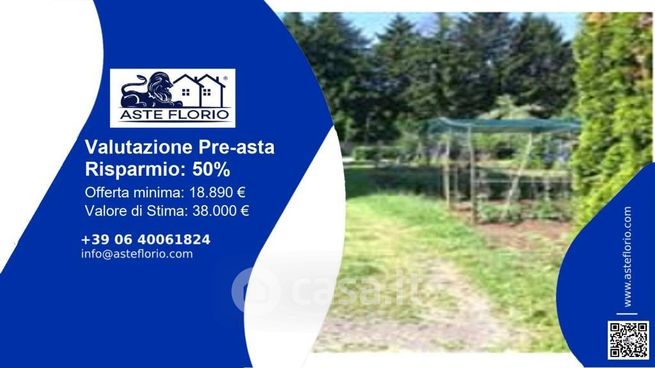Terreno agricolo in commerciale in Via Tofane