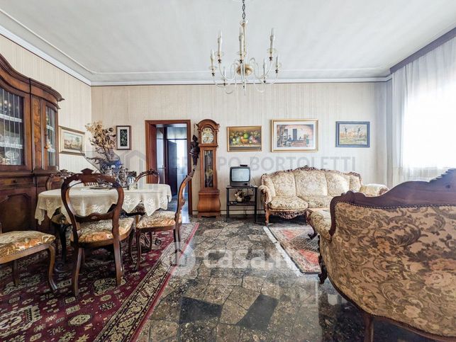 Casa indipendente in residenziale in Vicolo Mozart