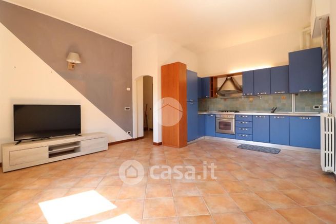 Appartamento in residenziale in Via Darsena 13