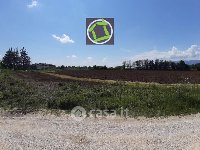 Terreno agricolo in commerciale in Strada senza nome