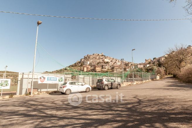 Terreno agricolo in commerciale in Via Colle dell'Oro