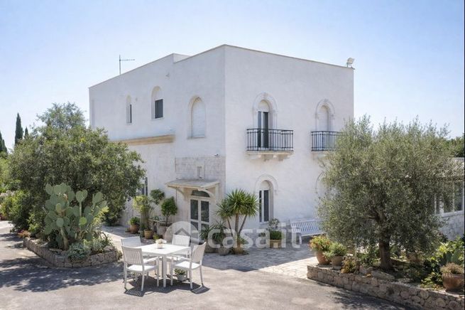Villa in residenziale in Contrada Fiscaluri