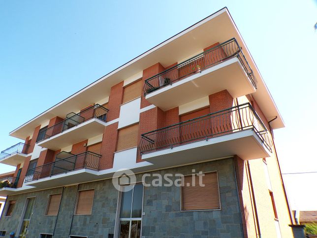 Appartamento in residenziale in Strada Loreto 10