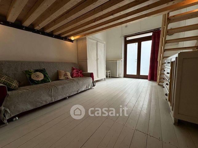 Appartamento in residenziale in Via Montalto 9