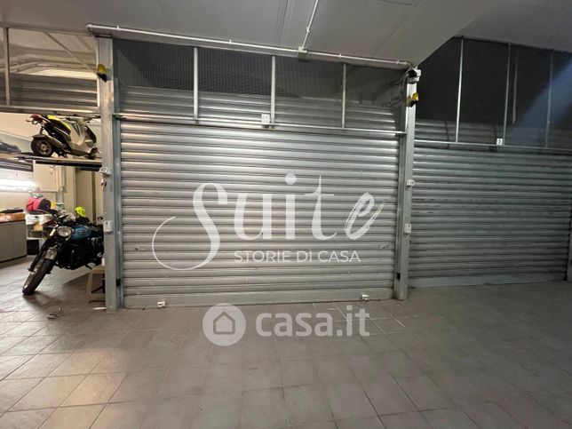 Box/posto auto in residenziale in Largo Trinacria