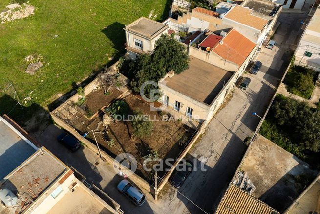 Villa in residenziale in Via Giotto 111