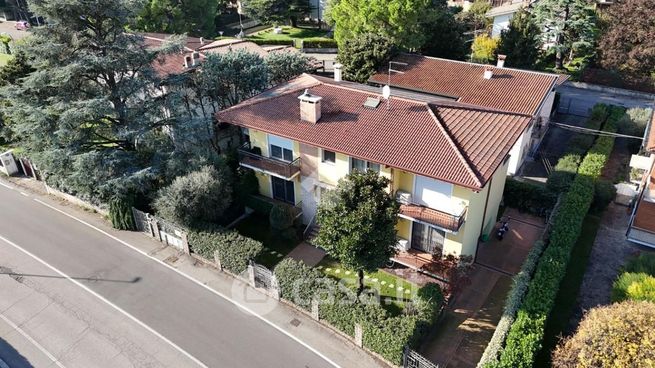 Appartamento in residenziale in Via Belvedere 11