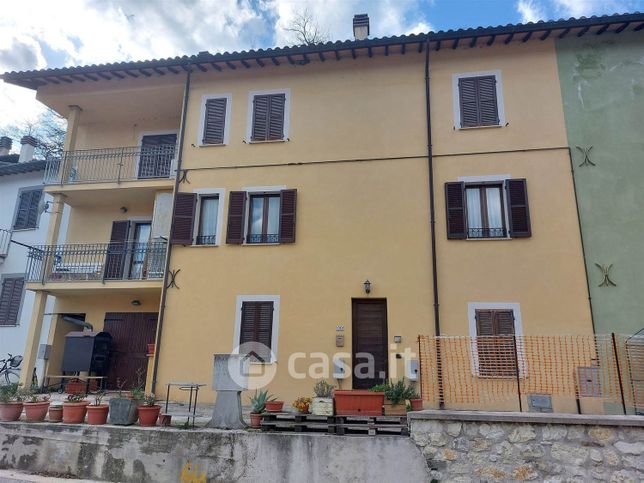 Appartamento in residenziale in Frazione Nocera Scalo 132