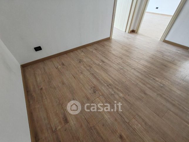 Ufficio in commerciale in Viale Eugenio Chiesa
