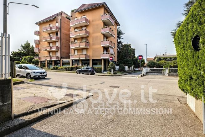 Appartamento in residenziale in Via F. Baracca 20