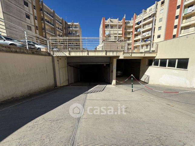 Garage/posto auto in residenziale in Via Ettore Maiorana